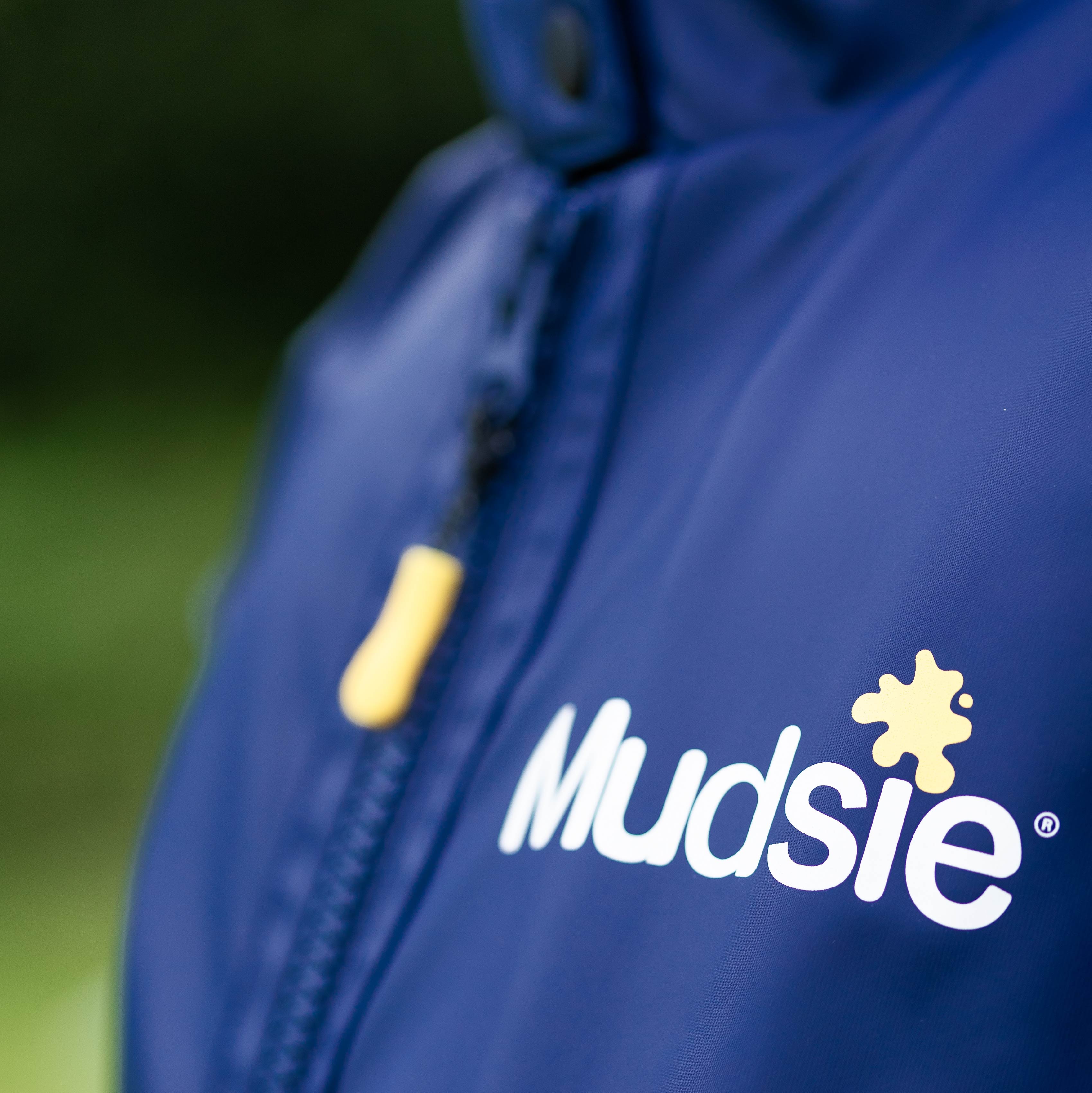 YELLOW LOGO MUDSIE COAT